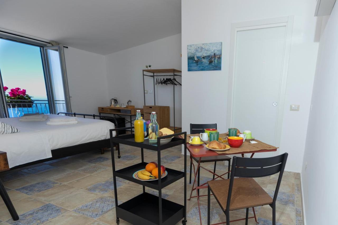Bed and Breakfast Plein Sud Agerola à San Lazzaro di Agerola Extérieur photo