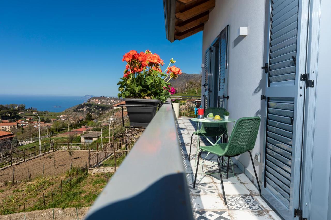 Bed and Breakfast Plein Sud Agerola à San Lazzaro di Agerola Extérieur photo